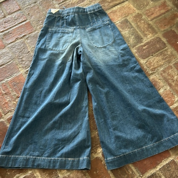 ⭐️New Free People Forget Me Knot Pull on Jeans⭐️ - Picture 10 of 12